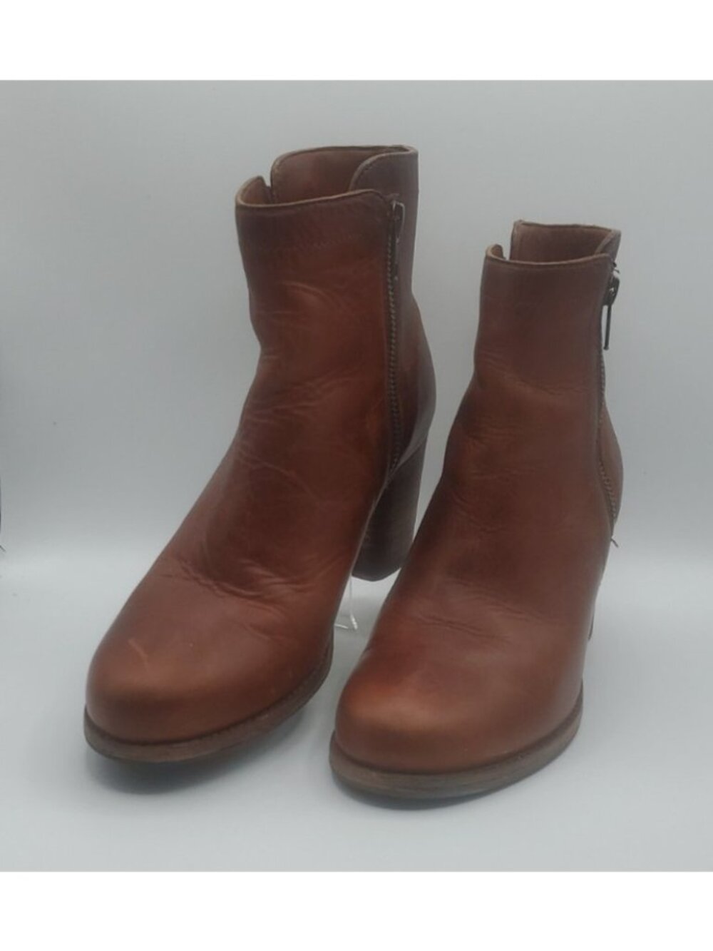 Frye Addie Booties Cognac Women's Size 7.5 Double Zip Heeled Ankle Boots 3479830